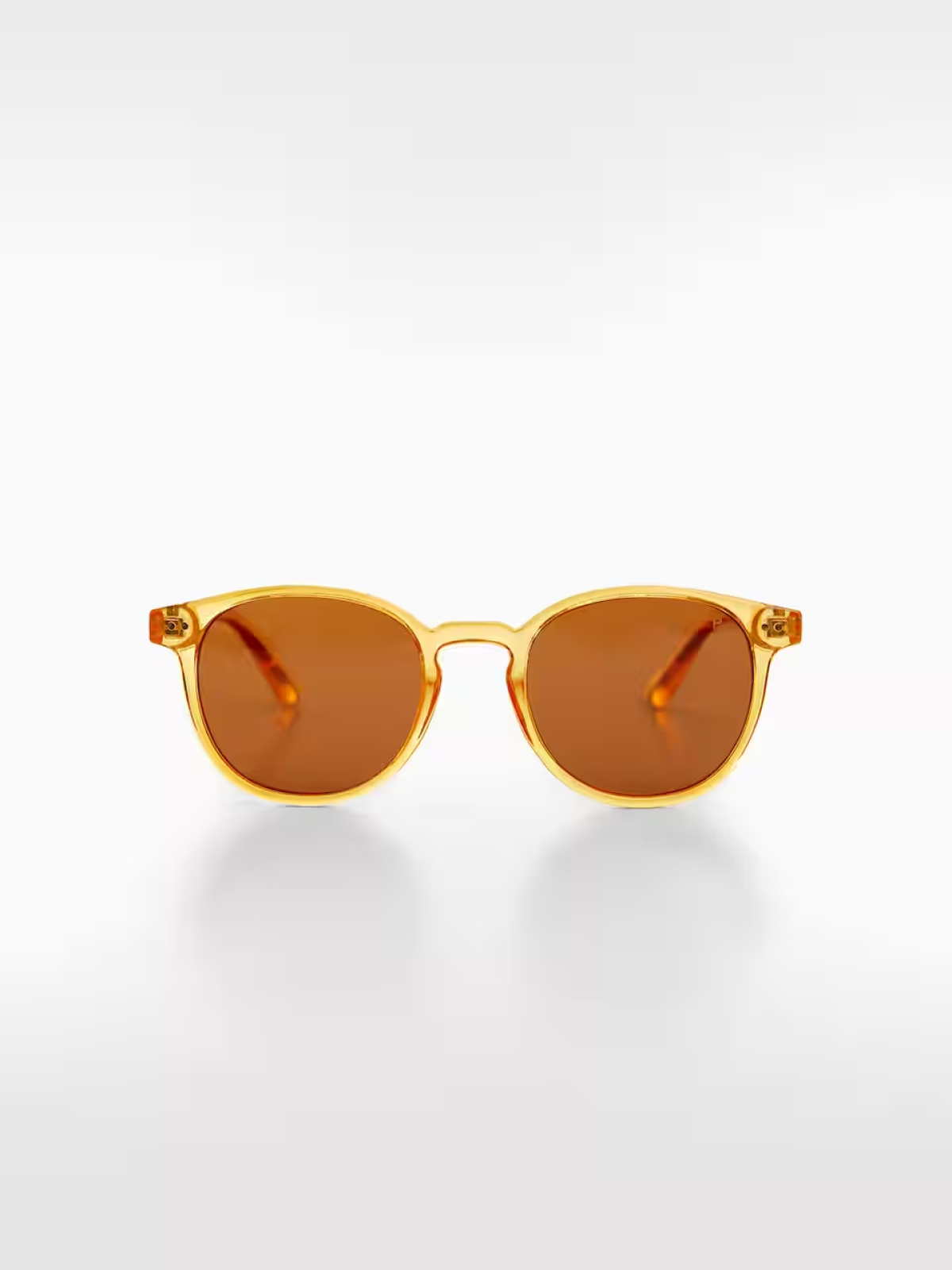 Polarised sunglasses