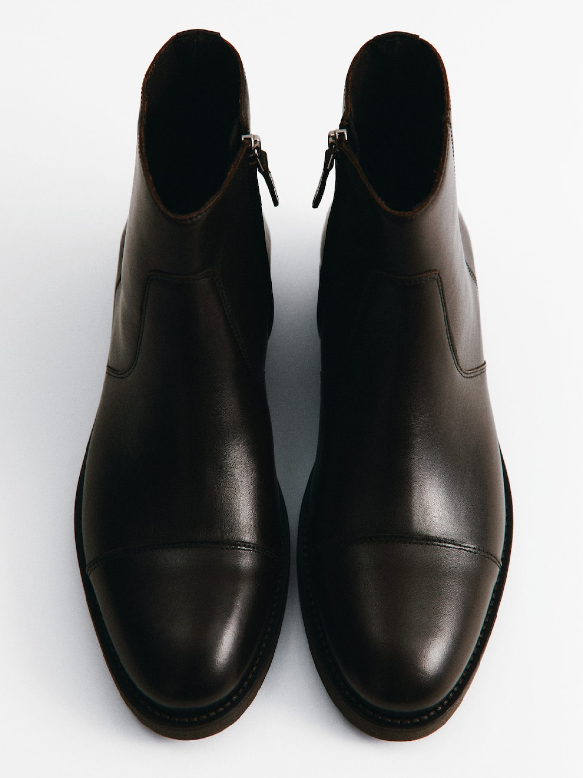 Leather Chelsea ankle boots