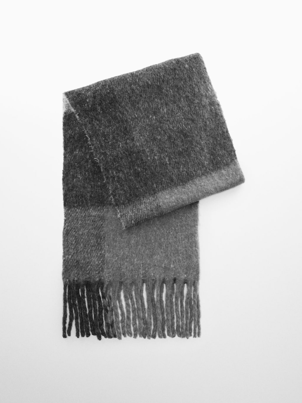 Woolen check scarf