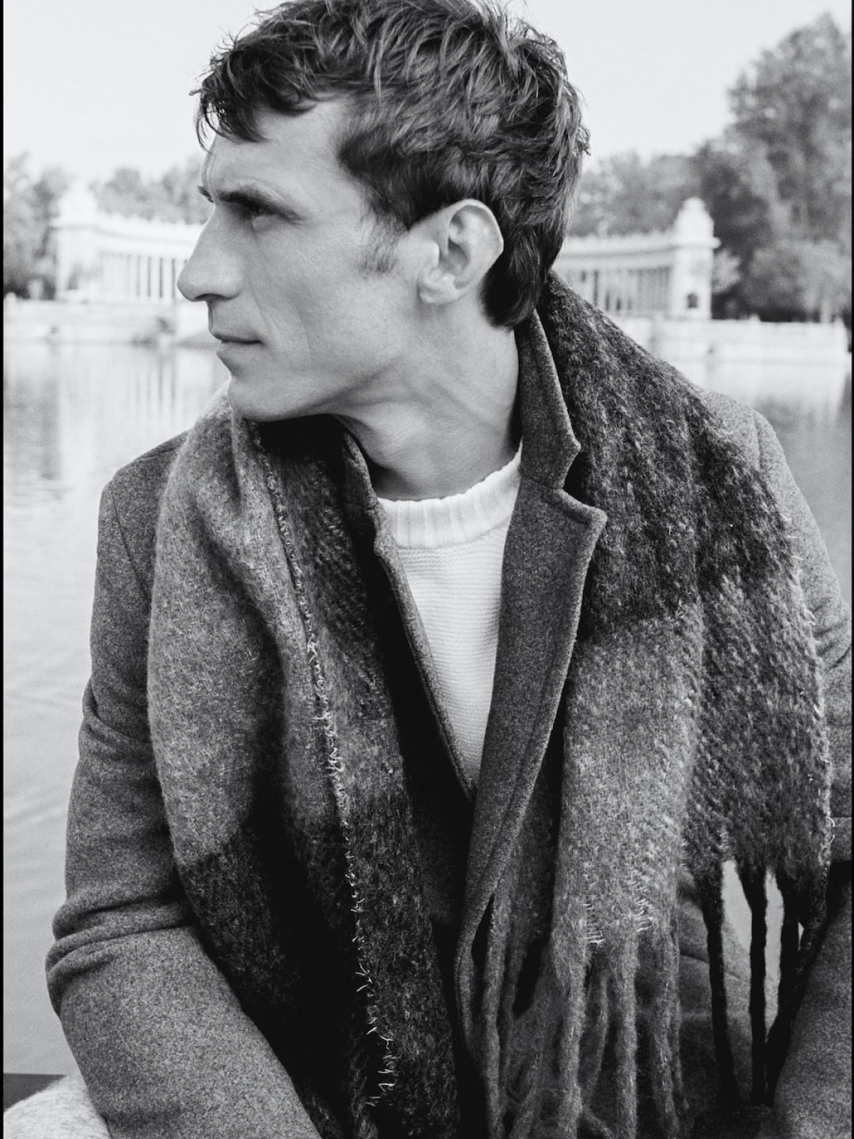 Woolen check scarf