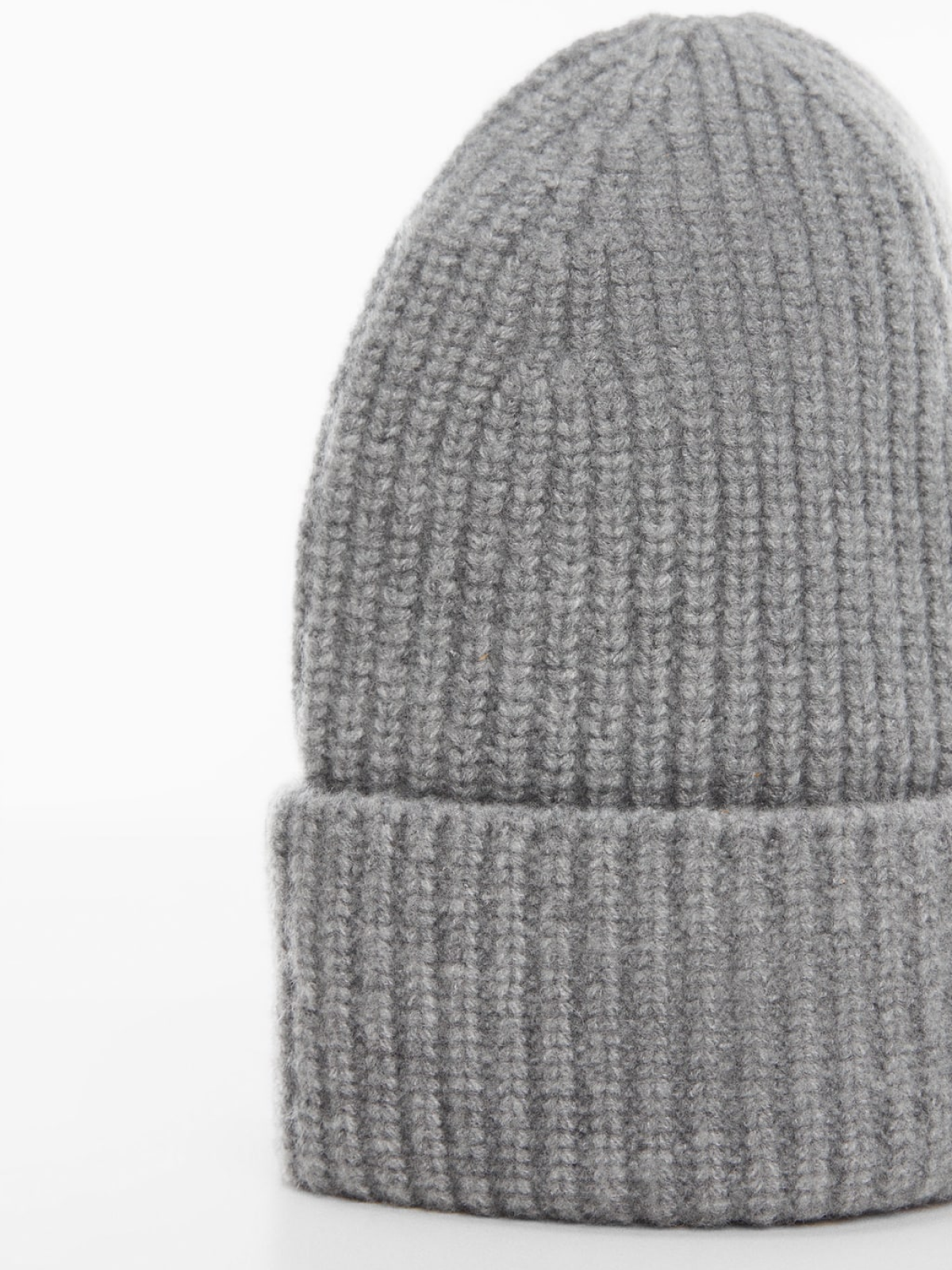 Ribbed knit beanie