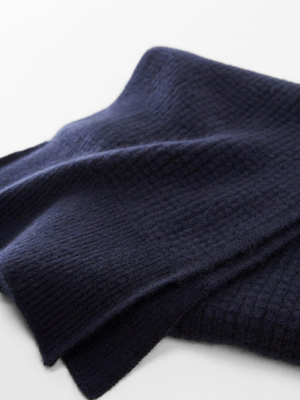 100% cashmere scarf