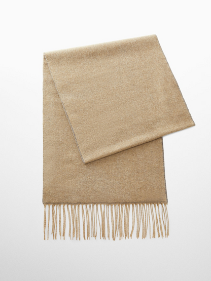 Two-tone fringed scarf
