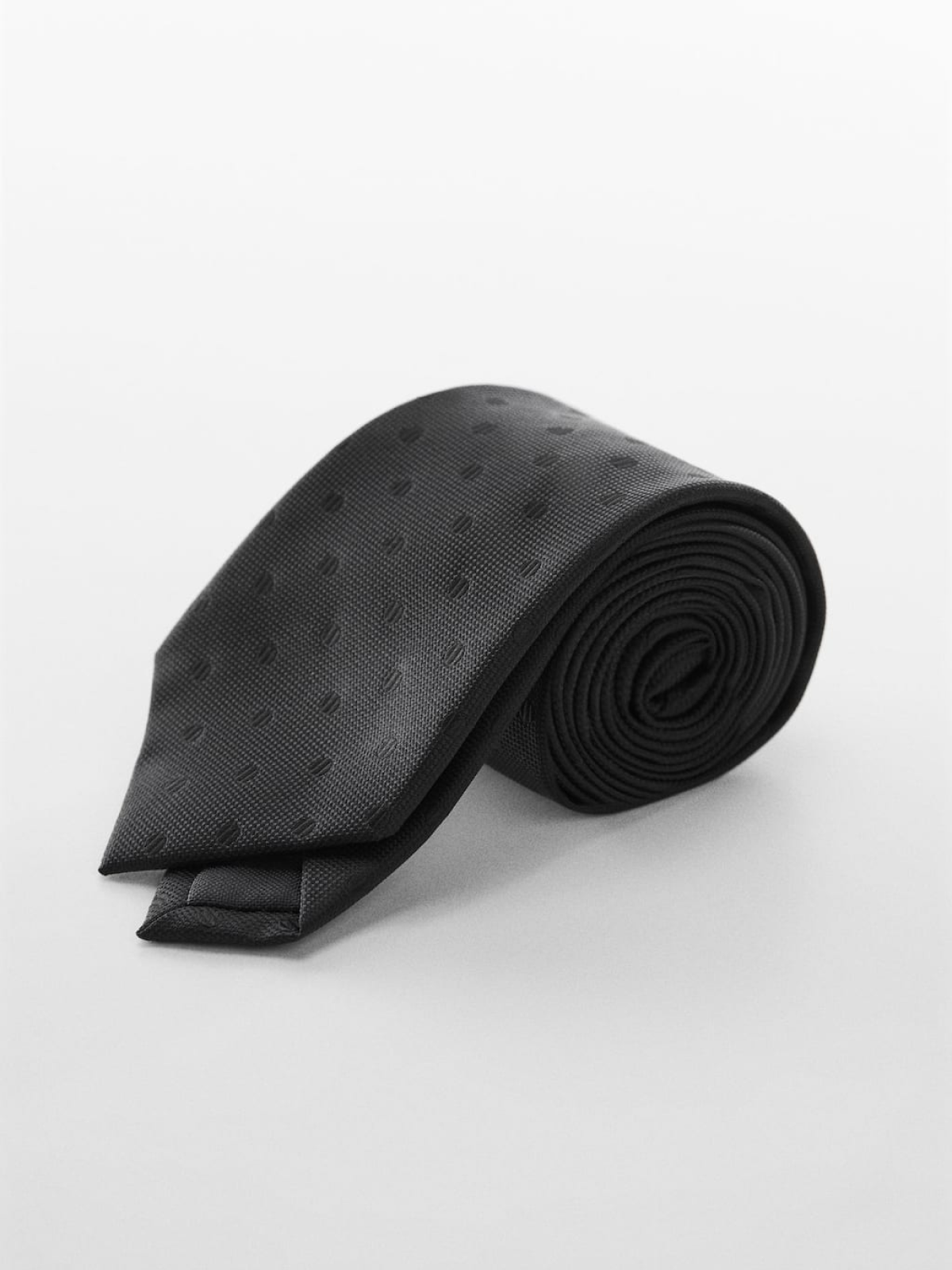 Micro-print tie