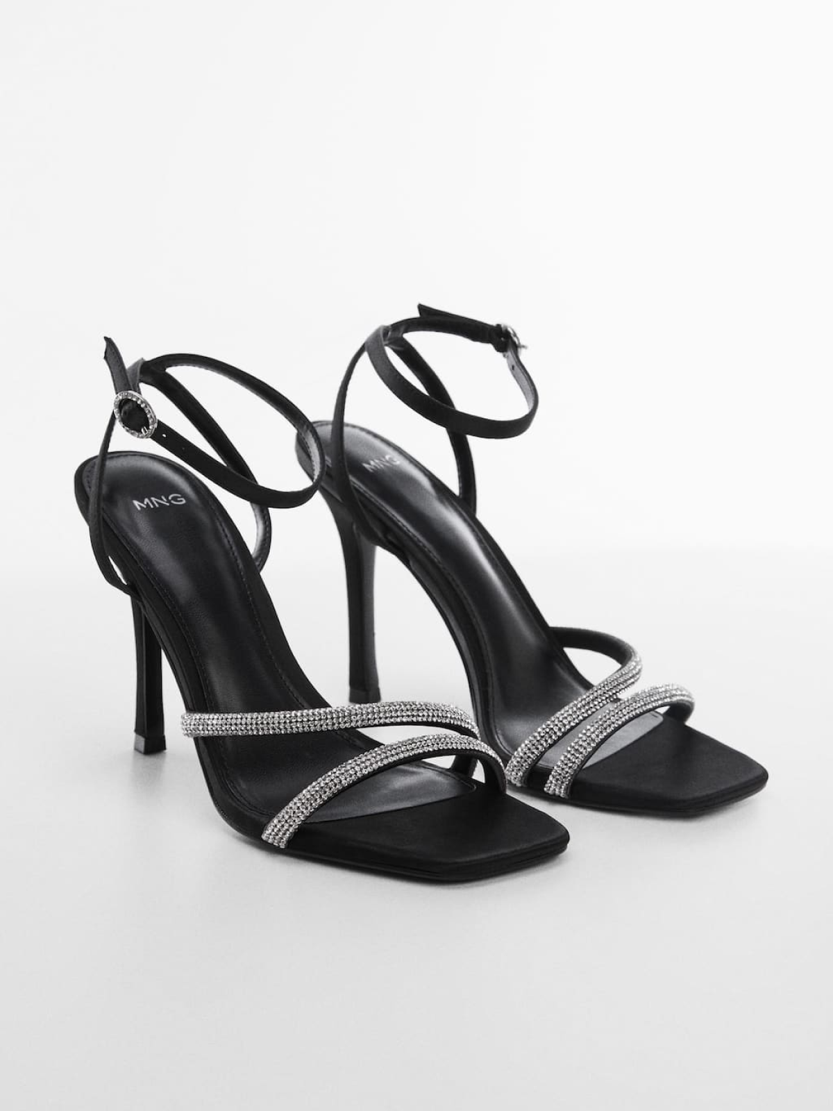 Heeled sandals with rhinestone straps