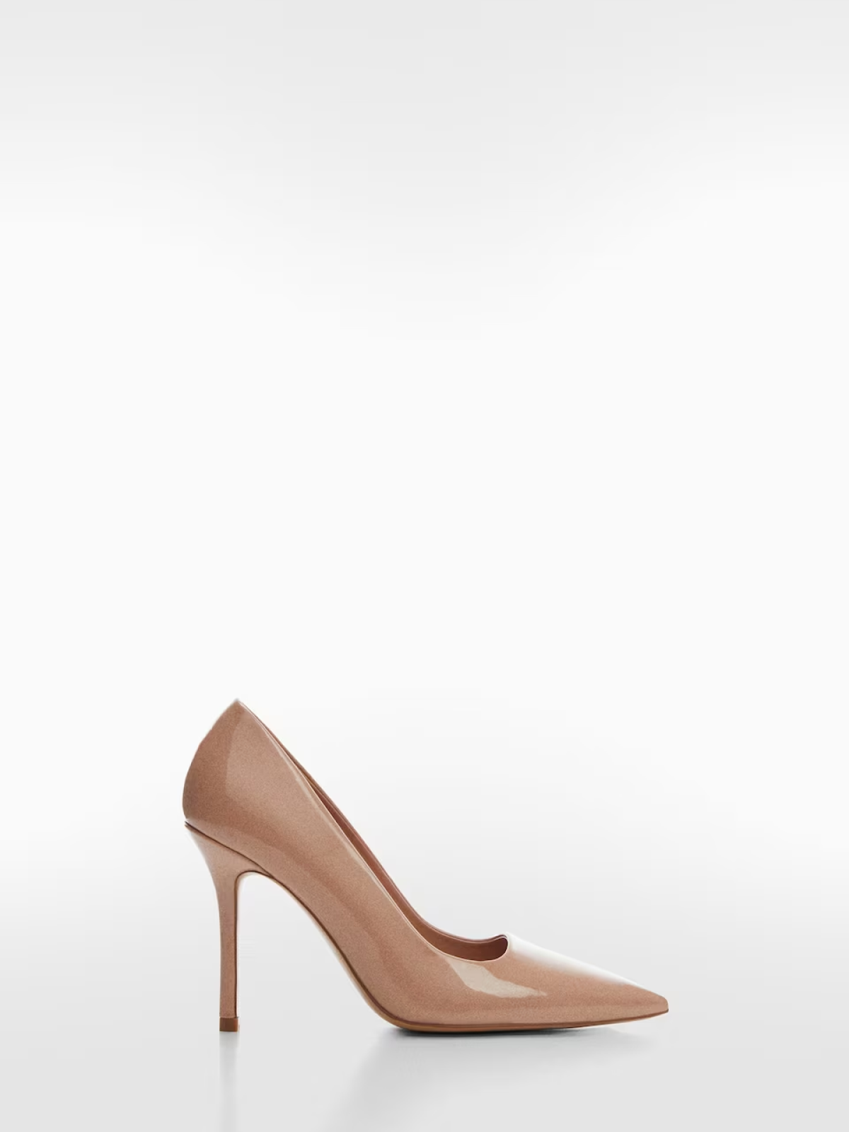 Pointed toe heel shoes