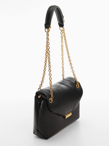 Quilted bag with flap