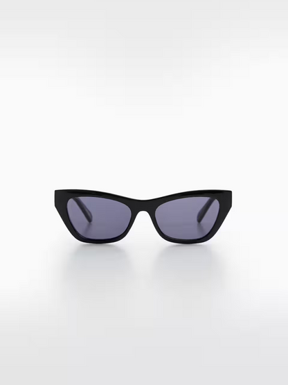Cat-eye sunglasses