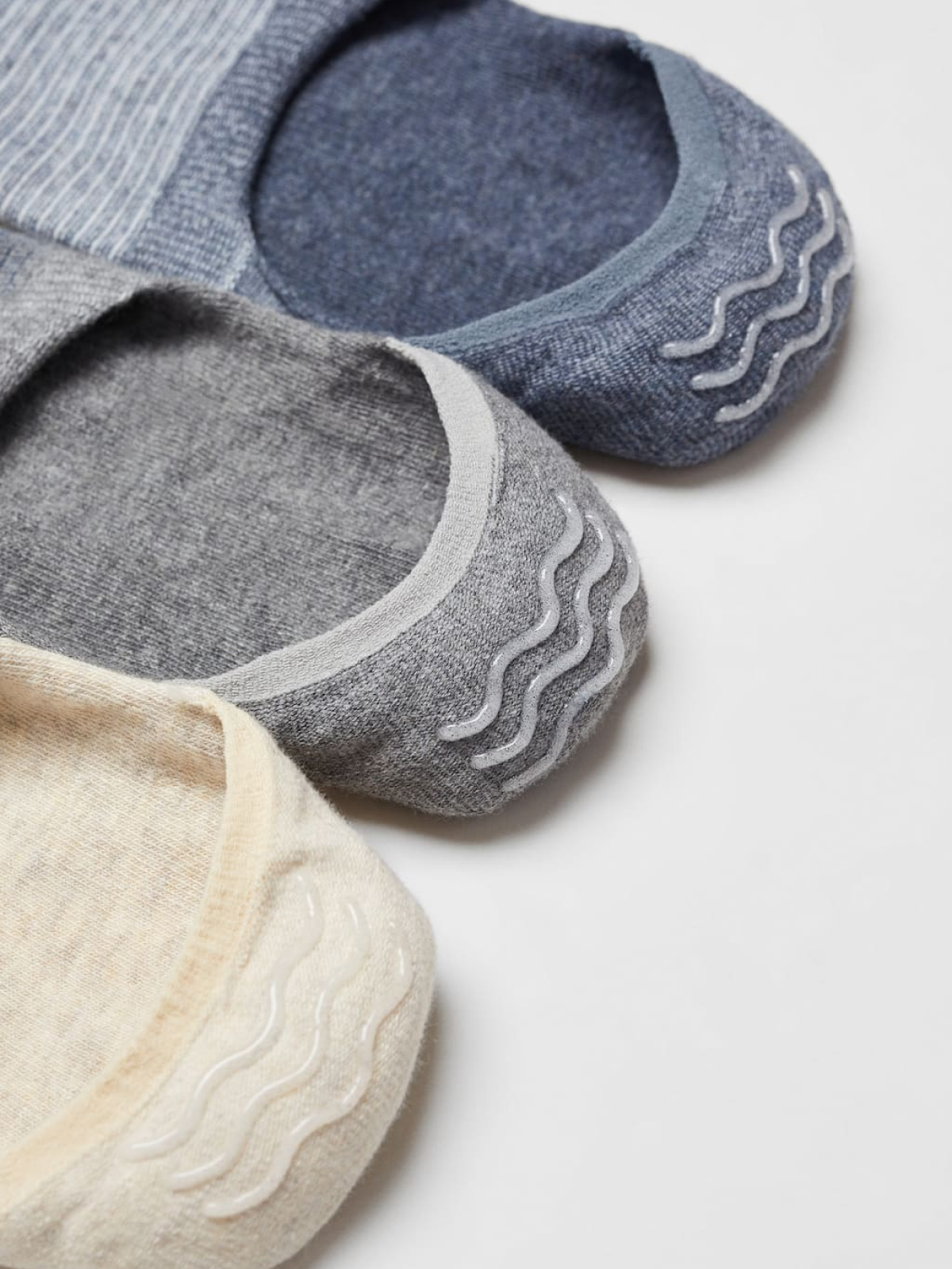 3-pack of invisible socks