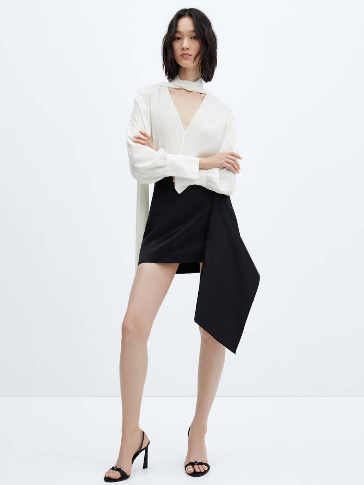 Tie-neck blouse