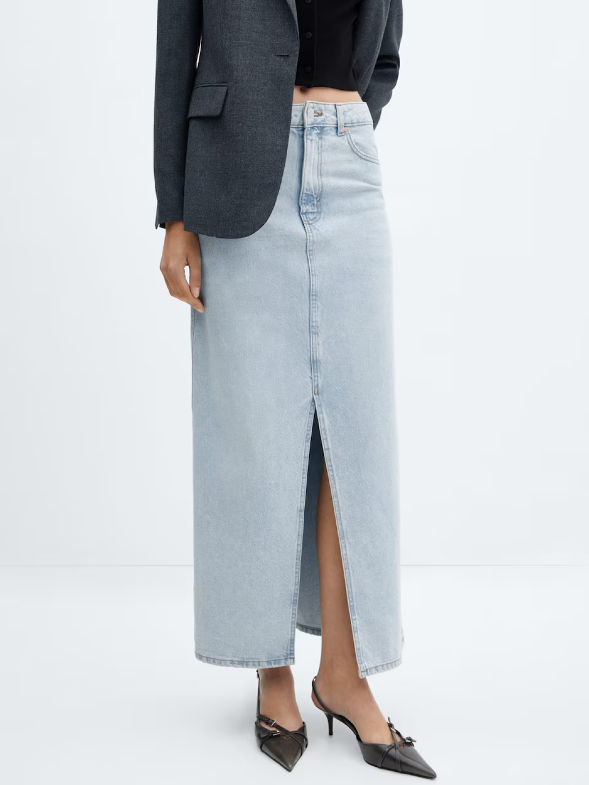 Slit denim skirt