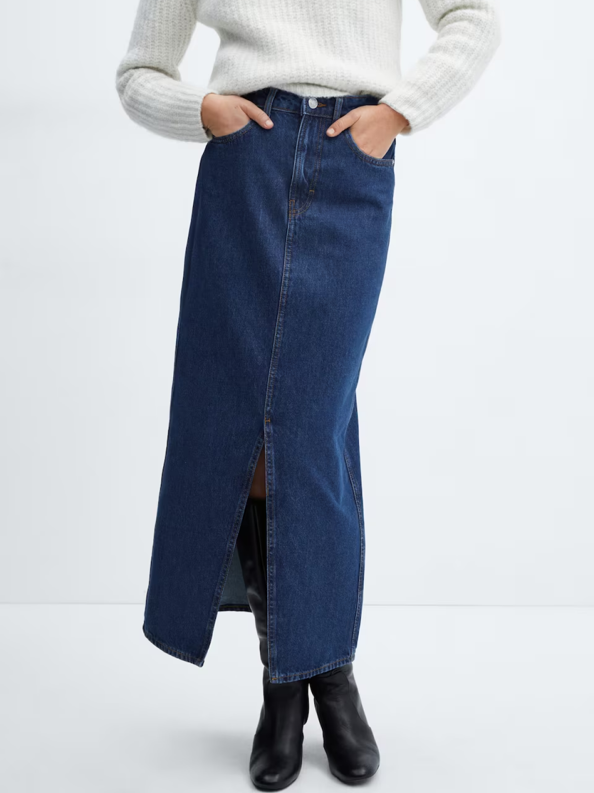 Slit denim skirt