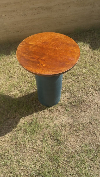 Matte Blue Round Wooden Coffee Table – Small Accent Side Table for Living Room & Bedroom